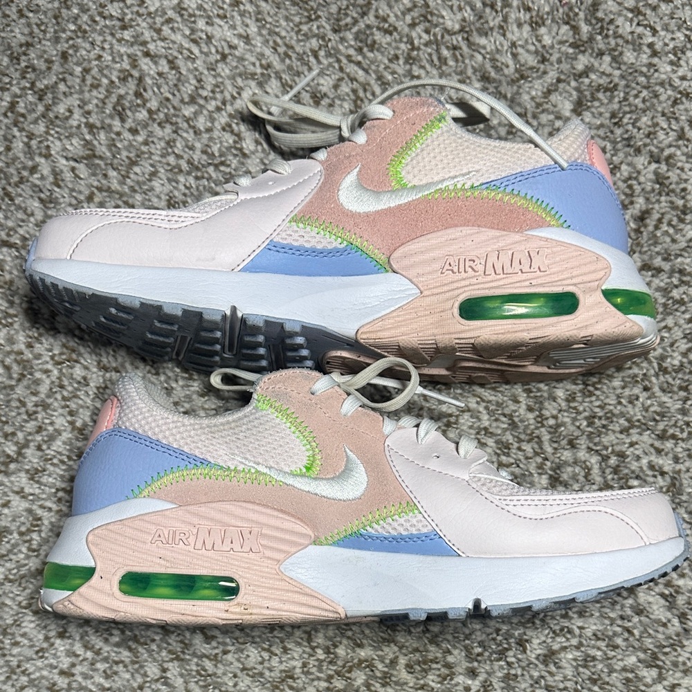 Nike Air Max Sneakers in Pink, Blue, and Green - Picture 4 of 8